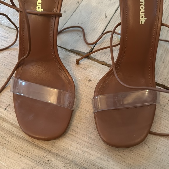 Larroude Gloria Heel - Picture 8 of 11